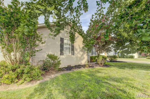310 N Gilmore St, Charleston, MO 63834