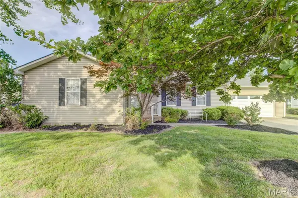 310 N Gilmore St, Charleston, MO 63834