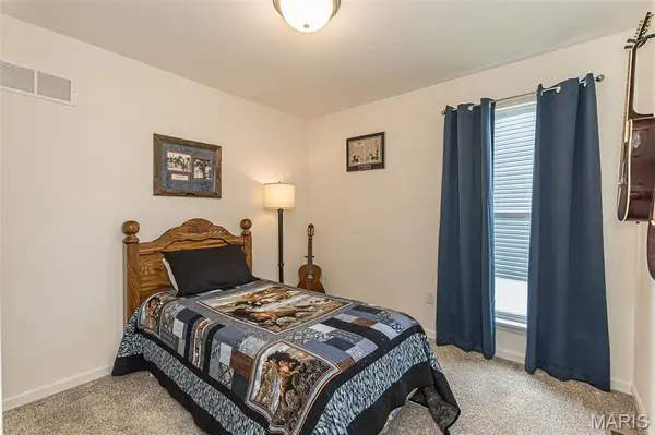 5906 Creek Side PL, Cedar Hill, MO 63016