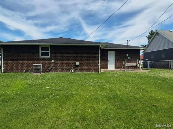 3209 Newell DR, Granite City, IL 62040