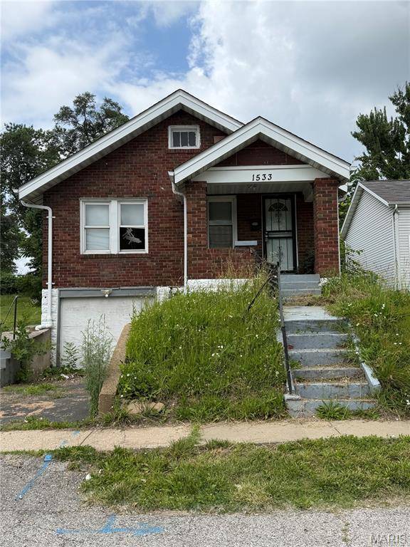 1533 Engelholm AVE, Pagedale, MO 63133