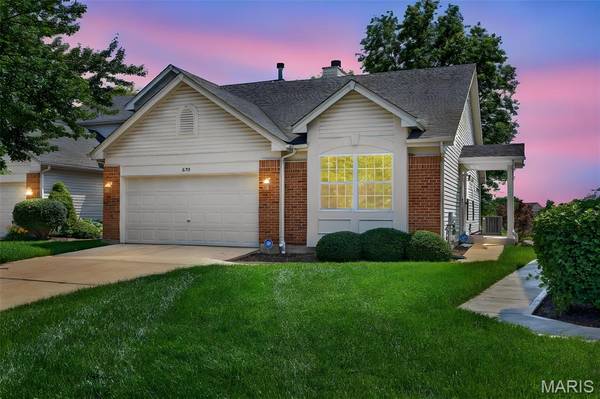 638 Hawk Run DR #48A, O'fallon, MO 63368