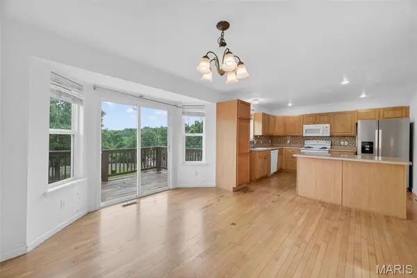 139 Kale CT, St Robert, MO 65584