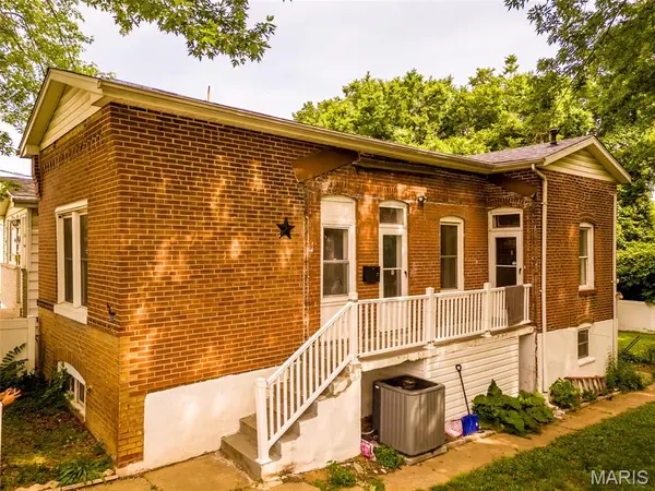 511 Jeffords ST, St Louis, MO 63125