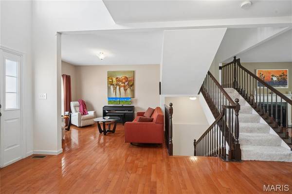 965 Arbor Run CT, Manchester, MO 63021