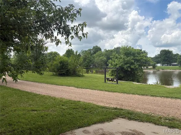 2020 Choctaw Path, Hermann, MO 65041