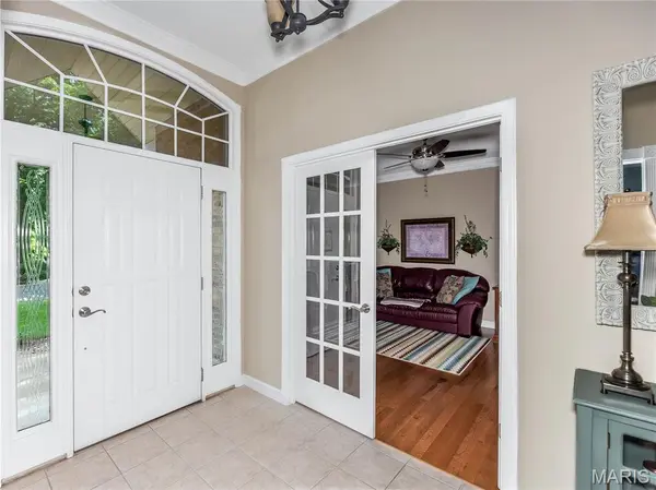 111 Timberwood LN, Collinsville, IL 62234