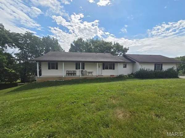 1210 White ST, Canton, MO 63435