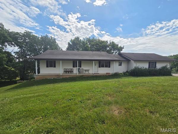 1210 White ST, Canton, MO 63435