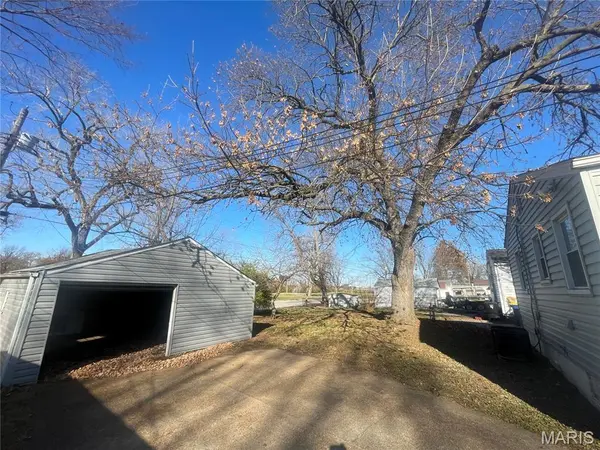 4507 Ashby RD, St Louis, MO 63074