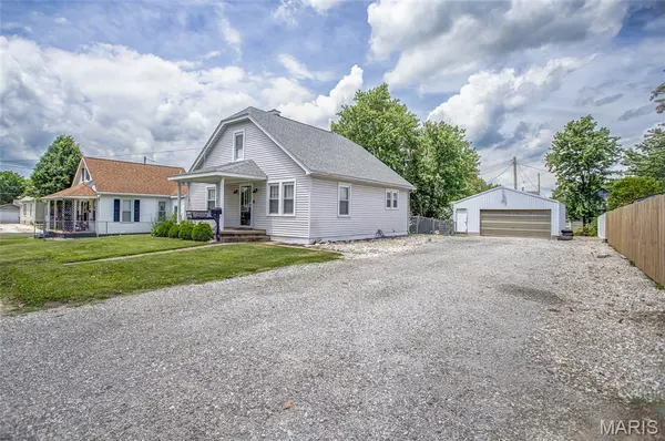 605 Slaten AVE, Jerseyville, IL 62052