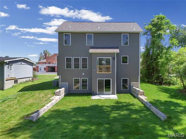 300 Vest AVE, Valley Park, MO 63088