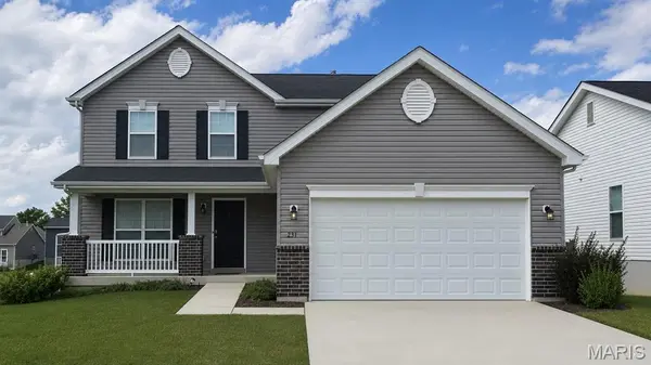 231 Burrograss DR, Wentzville, MO 63385
