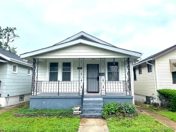 3930 Itaska ST, St Louis, MO 63116