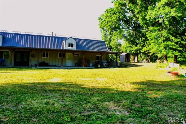 32019 County RD 358, Kahoka, MO 63445