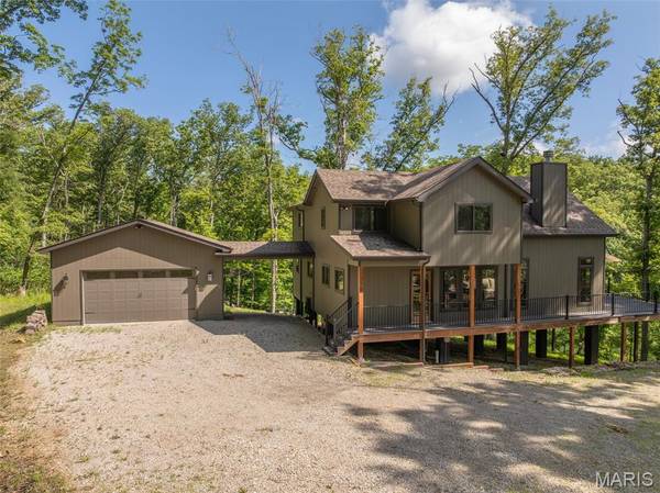370 Alpine Bend DR, Innsbrook, MO 63390