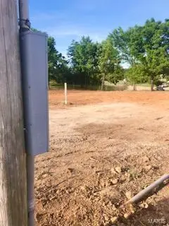 1960 M- Bluebird RD, Cabool, MO 65689