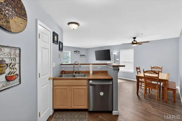 6 Homefield Gardens DR #15N, O'fallon, MO 63366
