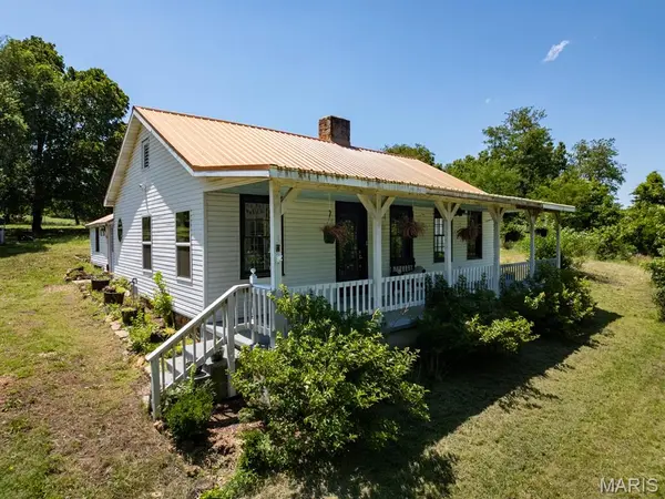 68 Dillard Mill RD, Davisville, MO 65456