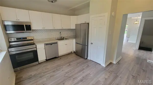 2202 Osage ST, St Louis, MO 63118