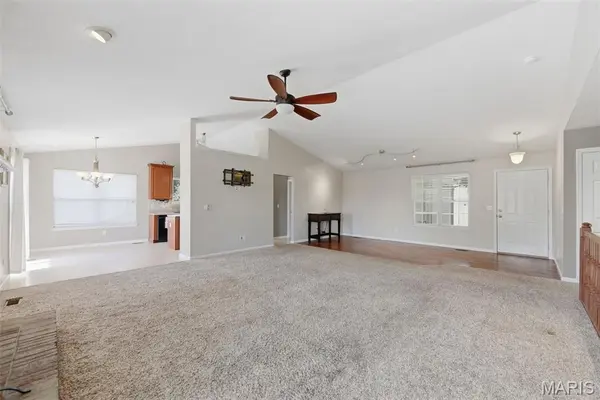 48 Aspen Ridge CT, St Peters, MO 63376