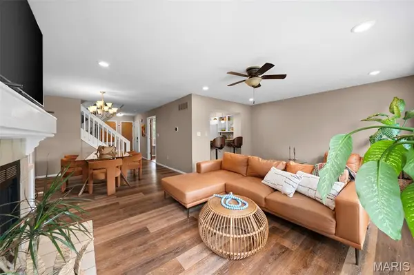11980 Autumn Lakes DR, Maryland Heights, MO 63043