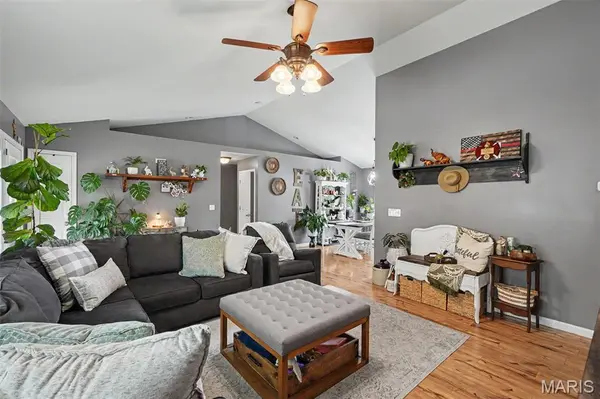 125 MacArthur ST, New Haven, MO 63068