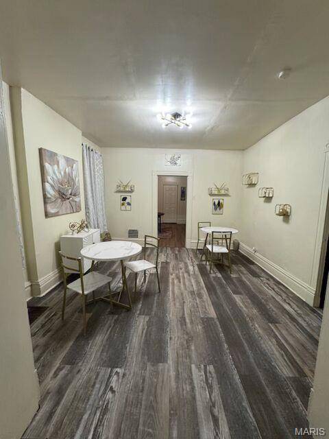 4259 W Cote Brilliante AVE, St Louis, MO 63113