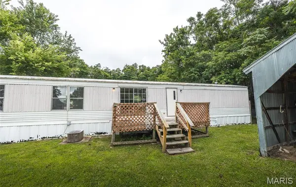 404,406,408 N Frisco ST, Crocker, MO 65452