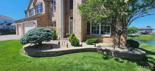 535 Garrick PL, O'fallon, MO 63368