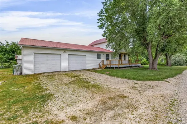 10635 State Route O, Ste Genevieve, MO 63670