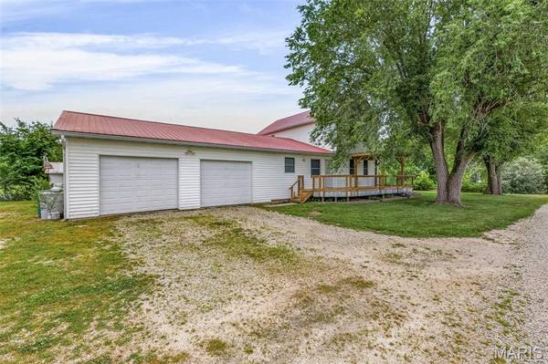 10635 State Route O, Ste Genevieve, MO 63670