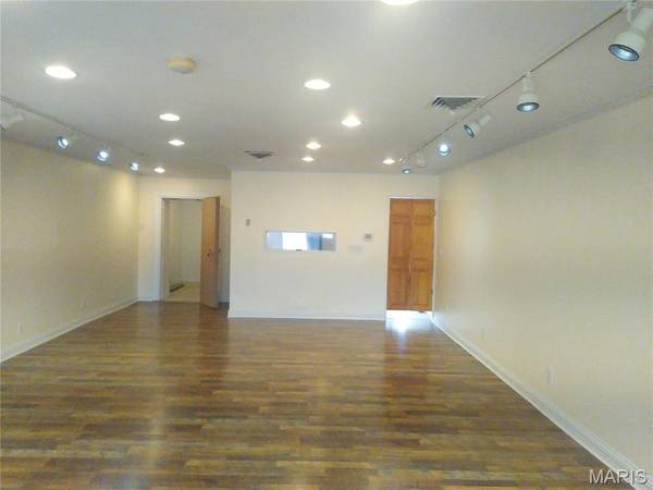 301 W Broadway ST, Steeleville, IL 62288