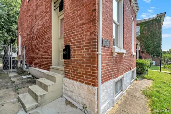 2618 Missouri AVE, St Louis, MO 63118