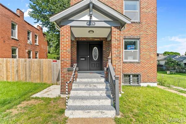 4224 California AVE, St Louis, MO 63111