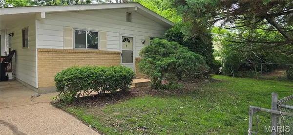 8 Redbud LN, Rolla, MO 65401