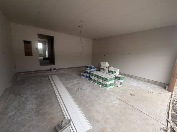 910 Shorthorn, Marshfield, MO 65706