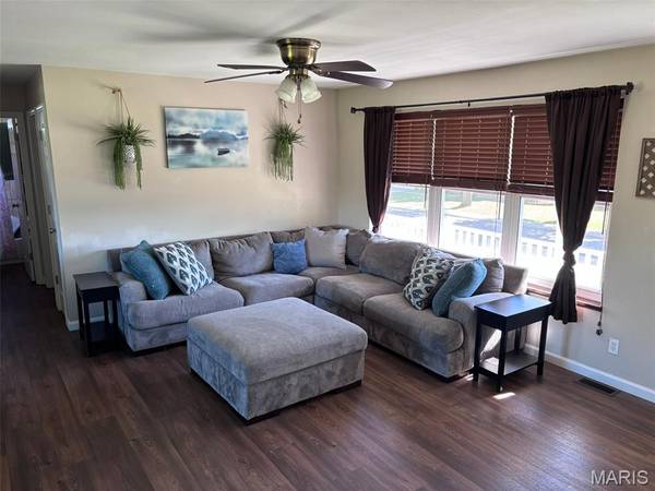 1107 Virginia AVE, Crystal City, MO 63019
