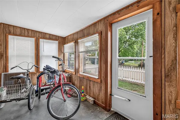 505 S Vandervoot ST, Desloge, MO 63601