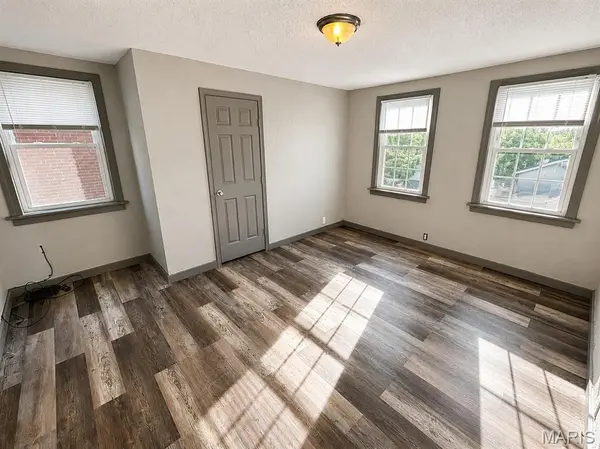 4140 Virginia AVE, St Louis, MO 63118