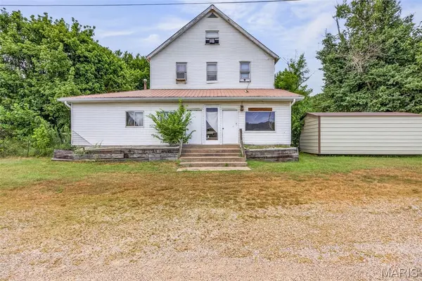 8985 Old Lemay Ferry RD, Hillsboro, MO 63050