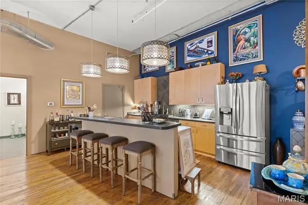 1010 Saint Charles ST #701, St Louis, MO 63101