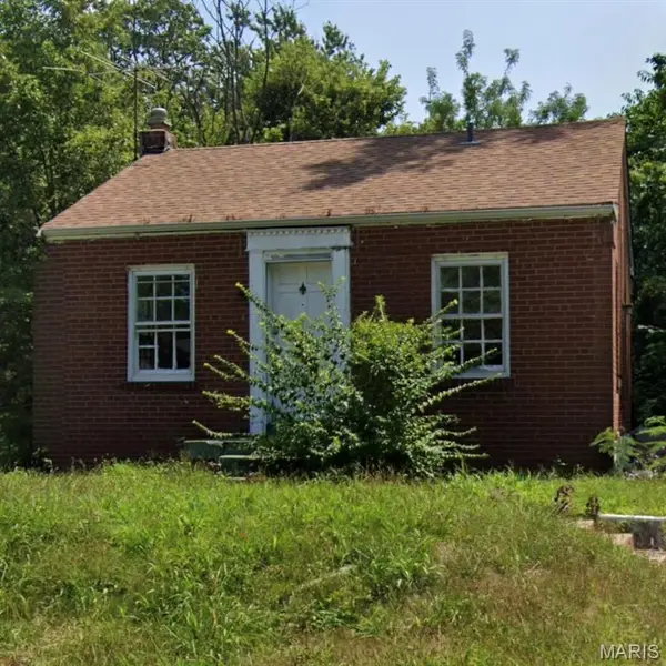 3728 Avondale AVE, Northwoods, MO 63121