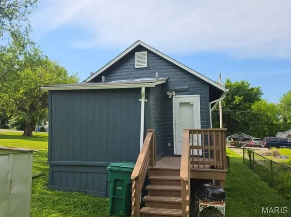 437 Thrift AVE, St Louis, MO 63137