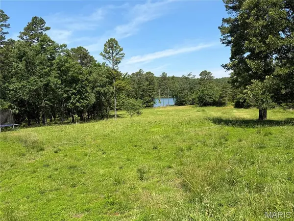 11455 Sunwood RD, Potosi, MO 63664
