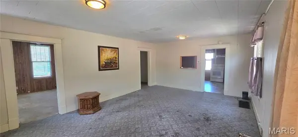 1527 Swanwick ST, Chester, IL 62233