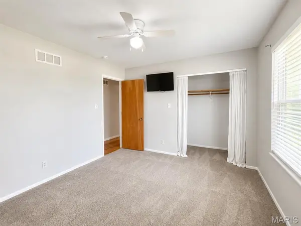 635 Lonedell RD, Arnold, MO 63010