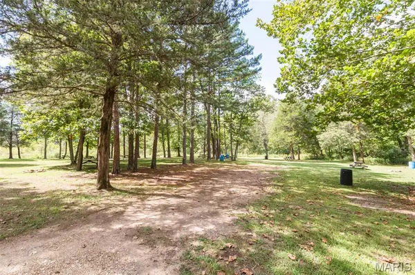 628 County Road 200, Lesterville, MO 63654