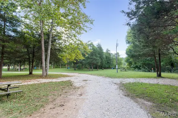628 County Road 200, Lesterville, MO 63654