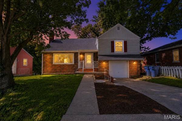 738 Bond AVE, Collinsville, IL 62234
